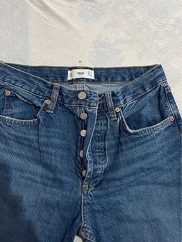 Mango jean