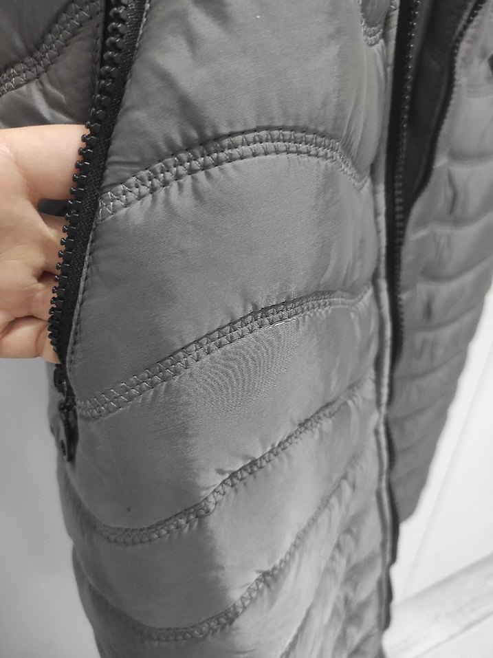 Gri Uzun Kadın Suni Kürk Detaylı Yelek - Görsel 3