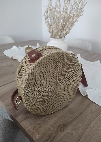 Bej Yuvarlak Hasır Omuz Çantası - Görsel 2