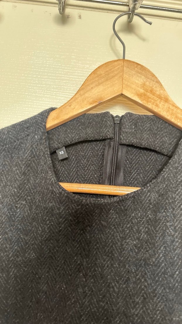 Kemerli siyah elbise - Görsel 2