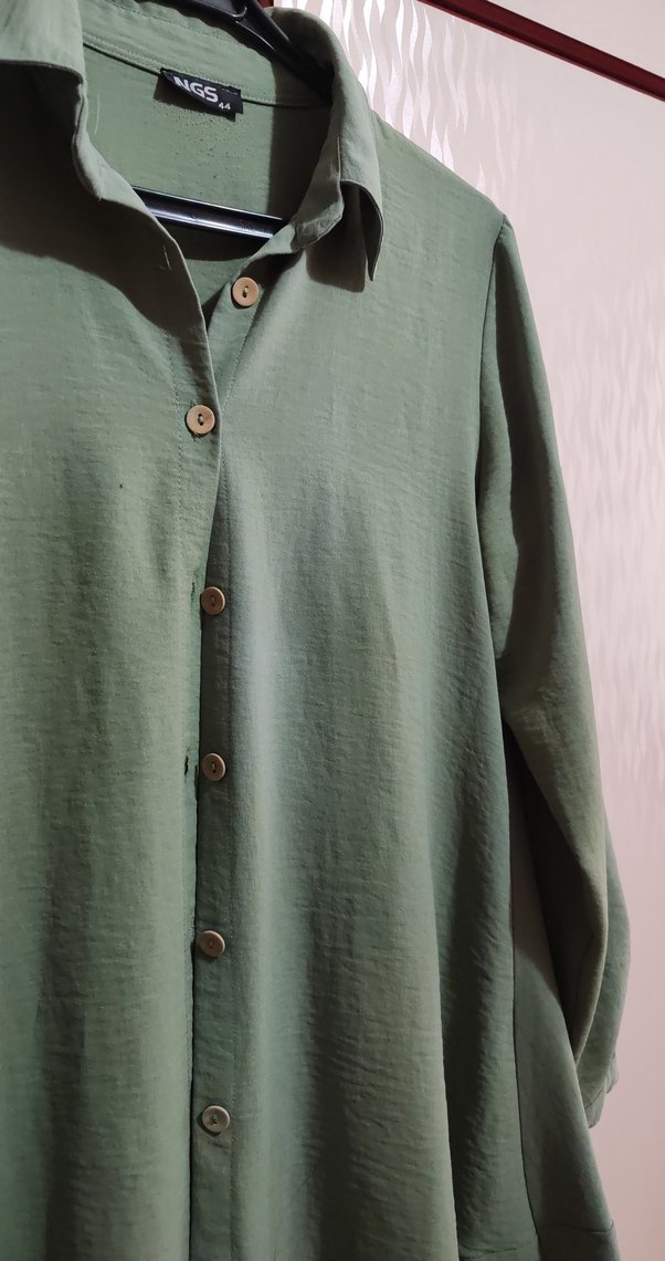 Düğmeli Yeşil Kadın Gömlek - Görsel 2