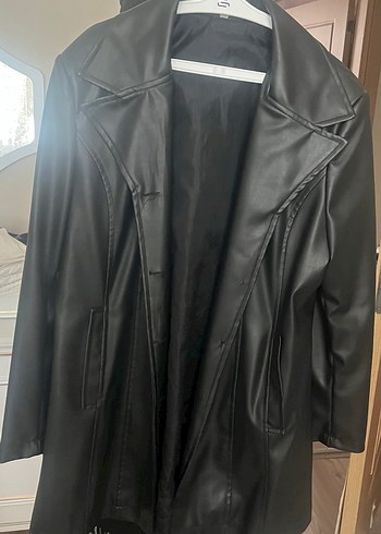 Düğmeli siyah  Deri Kadın Ceket - Görsel 2