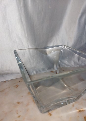 Parlak Beyaz Cam Vazo - Görsel 3