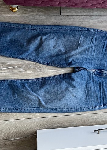 Mavi Loose Fit Midi Denim Kadın Jean