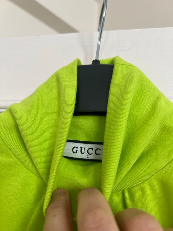 Kızlar için Yeşil Yüksek Yakalı Kolsuz Üst - Görsel 2