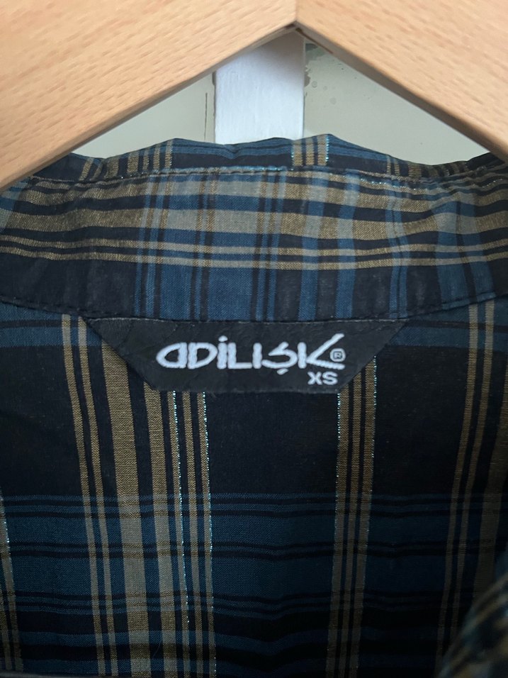 Adil Işık Düğmeli Uzun Kollu Mavi Kadın Gömlek - Görsel 3