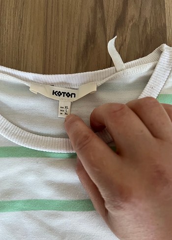 Koton Pamuklu Beyaz Mint Çizgili Krop Tişörtü - Görsel 2