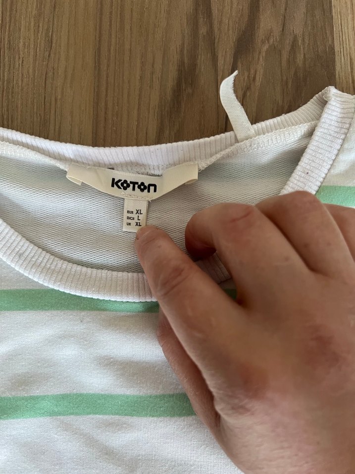 Koton Pamuklu Beyaz Mint Çizgili Krop Tişörtü - Görsel 2