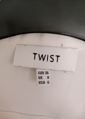 Nakışlı Beyaz Pamuklu Kısa Kollu Gömlek - Görsel 3