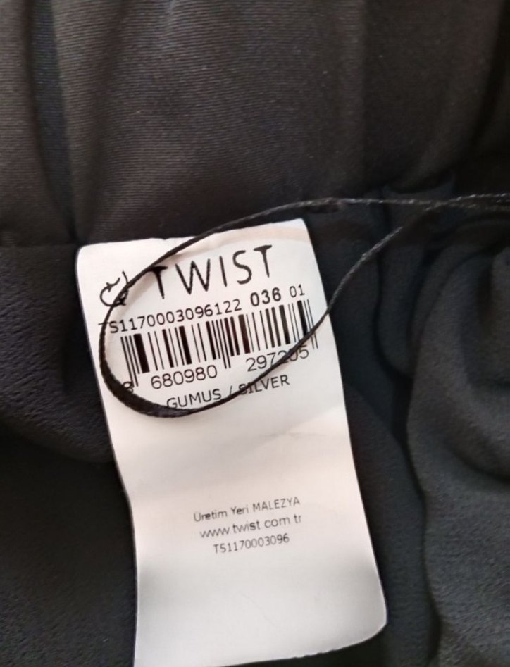 Kadın Gri Parlak Pilili Salaş Pantolon - Görsel 5