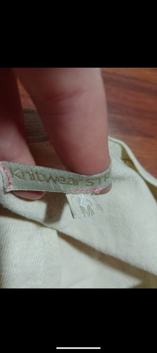 Uzun Kollu Düğmeli Krem Kadın Hırka - Görsel 3