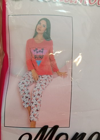 Uzun Kollu Renkli Baskılı Pijama Takımı - Görsel 4