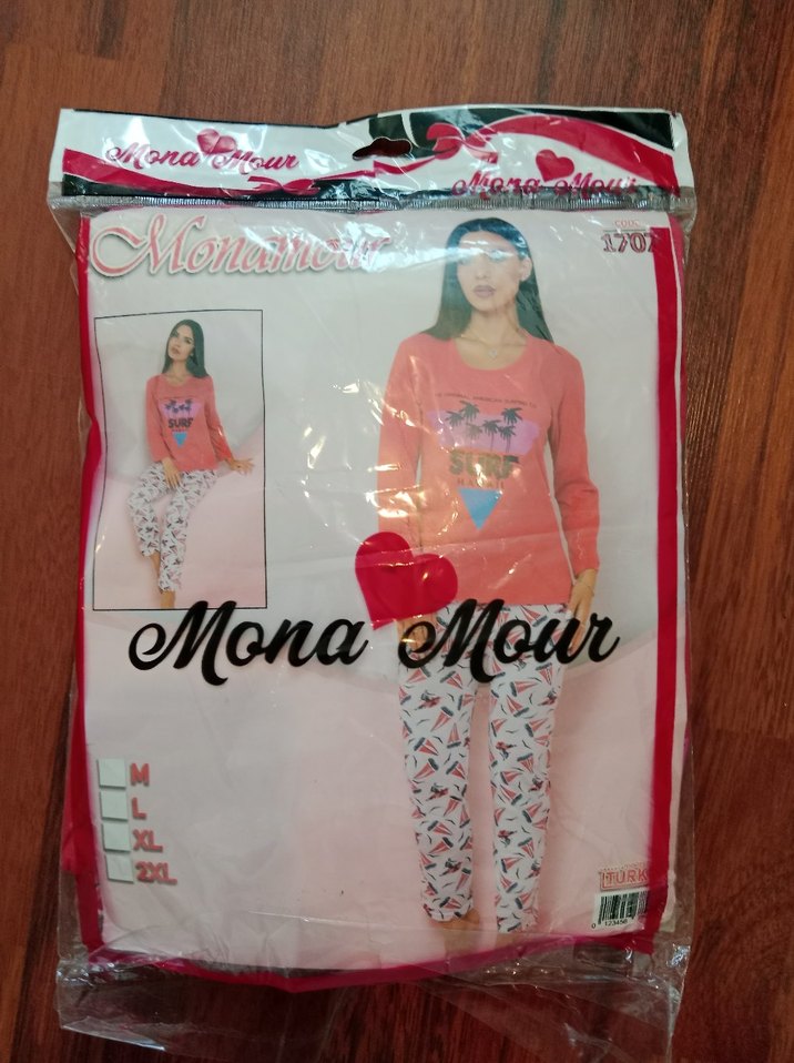 Uzun Kollu Renkli Baskılı Pijama Takımı - Görsel 2