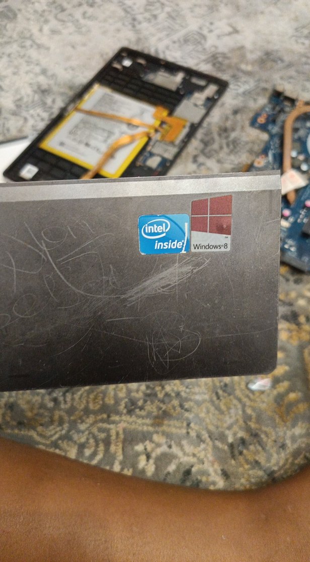 Gri Laptop Parçası - Görsel 2