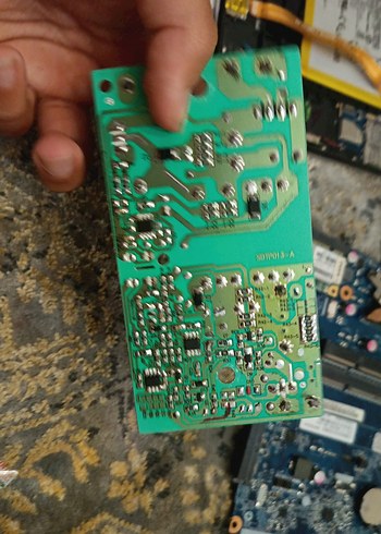 Diğer volta bisiklet şarj aleti anakartı galiba çalışıyor emin değilim