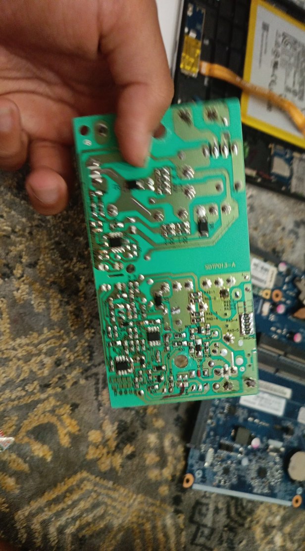 volta bisiklet şarj aleti anakartı galiba çalışıyor emin değilim - Görsel 2