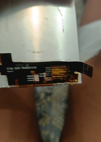 ekran kırık yerleri var çalışıp çalışmadığı bilinmiyor - Görsel 4