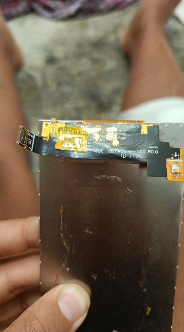 ekran kırık yerleri var çalışıp çalışmadığı bilinmiyor - Görsel 3