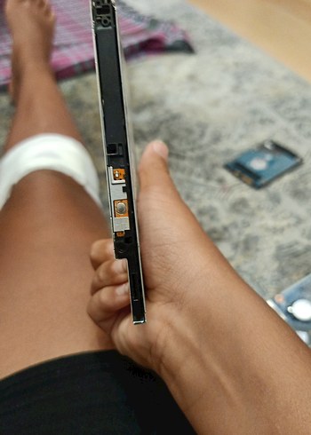 Gri Toshiba SU-208 DVD Yazıcı çalışıp çalışmadığı bilinmiyor - Görsel 7