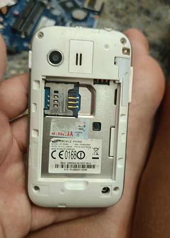 Beyaz Samsung Android Telefon bataryasız - Görsel 2