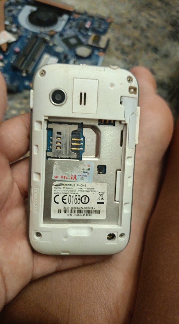 Beyaz Samsung Android Telefon bataryasız - Görsel 2