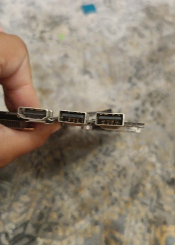 Mavi Anakart ve Soğutucu Fanlı Bilgisayar Parçası - Görsel 7