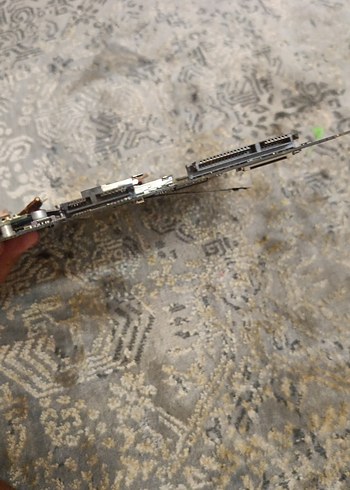 Mavi Anakart ve Soğutucu Fanlı Bilgisayar Parçası - Görsel 10