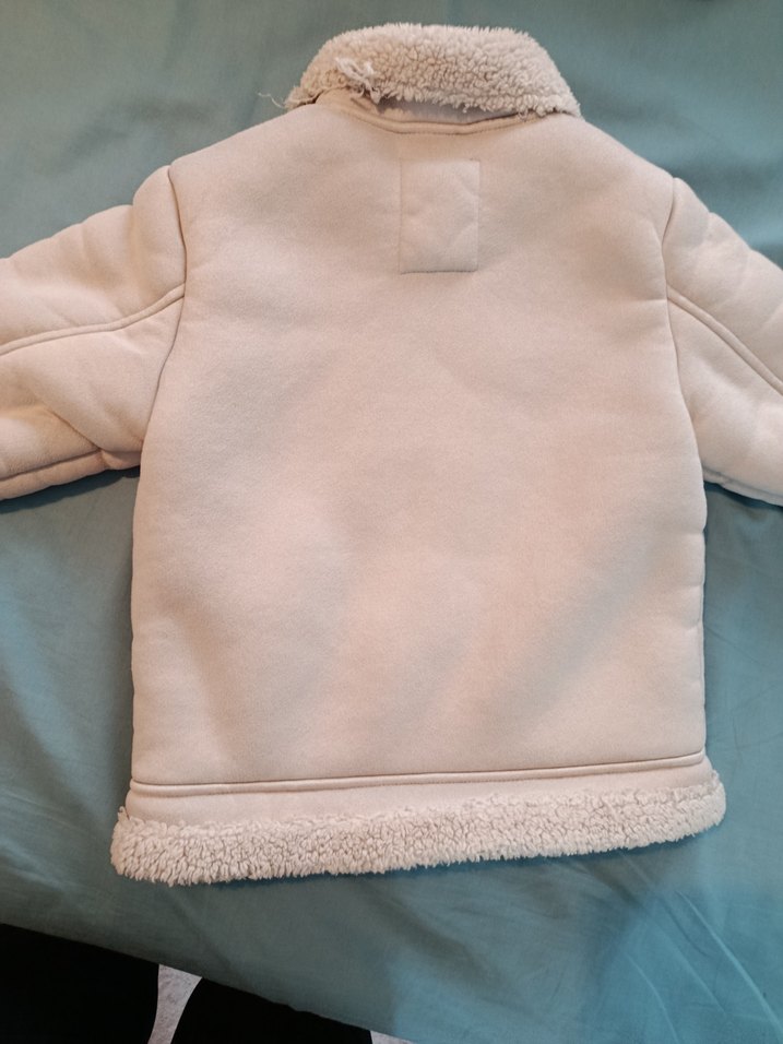 Kürklü Bej çocuk Kış Montu 5-6 yaş - Görsel 4