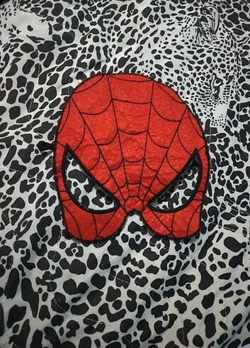 Spider man maskesi