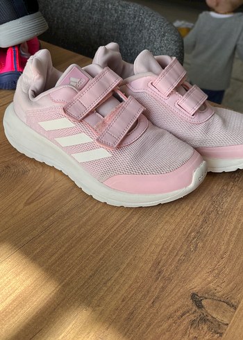 Kız Çocuk Pembe Cırt Cırtlı Spor Ayakkabı