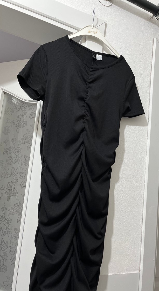 Siyah Drapeli  Midi Elbise - Görsel 2