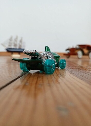  Beden Hotwheels Köpek Balığı Özel Metal Araba 