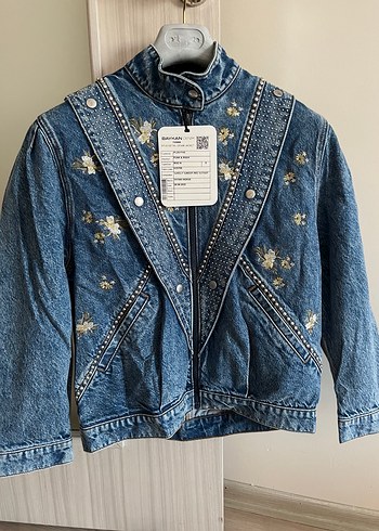 Nakışlı Mini Mavi Denim Ceket
