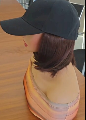 Peruk şapkalı - Görsel 3