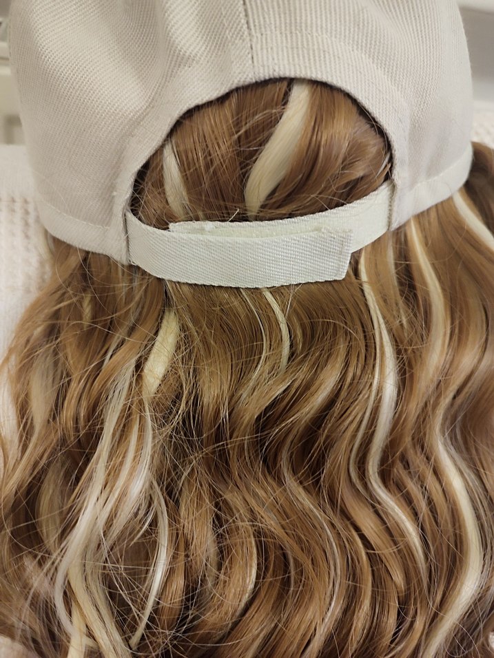 Peruk şapkalı - Görsel 3