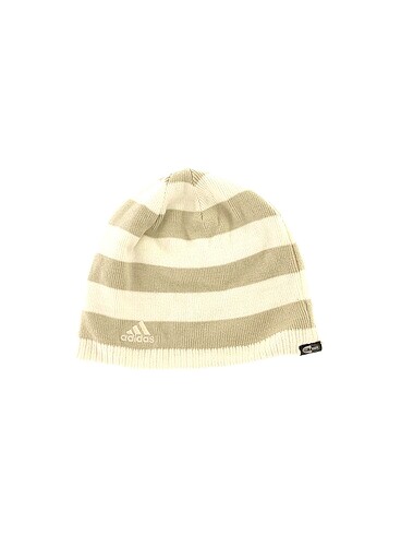 Adidas Şapka %70 İndirimli.