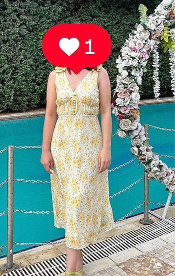 çiçekli elbise