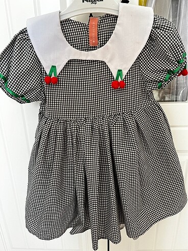 Kız bebek elbise