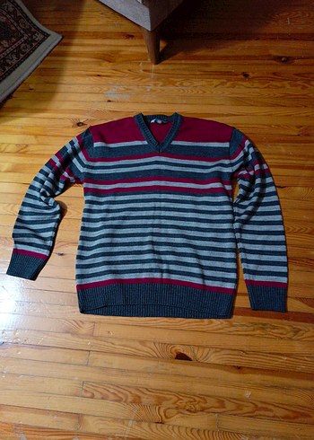 Gri Kırmızı Çizgili V Yaka Erkek Kazak - Görsel 4