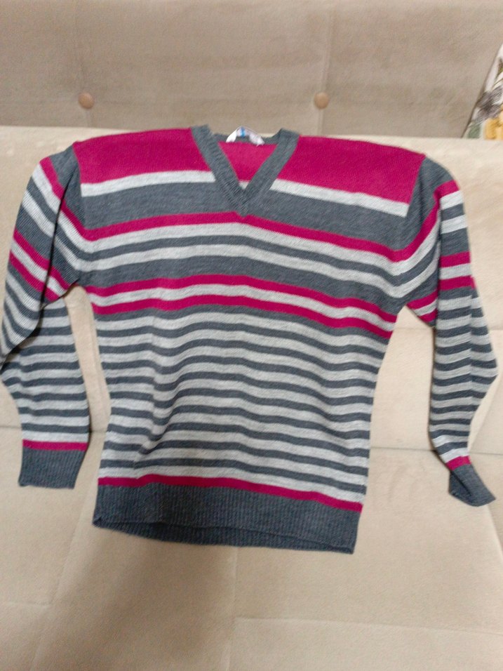 Gri Kırmızı Çizgili V Yaka Erkek Kazak - Görsel 5