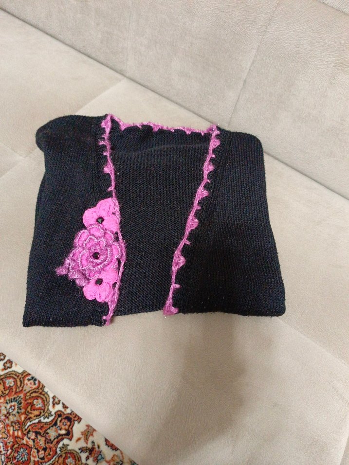 Pembe Dantelli Siyah Triko Kadın Hırka - Görsel 5