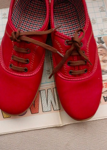 Kırmızı bayan babet - Görsel 2