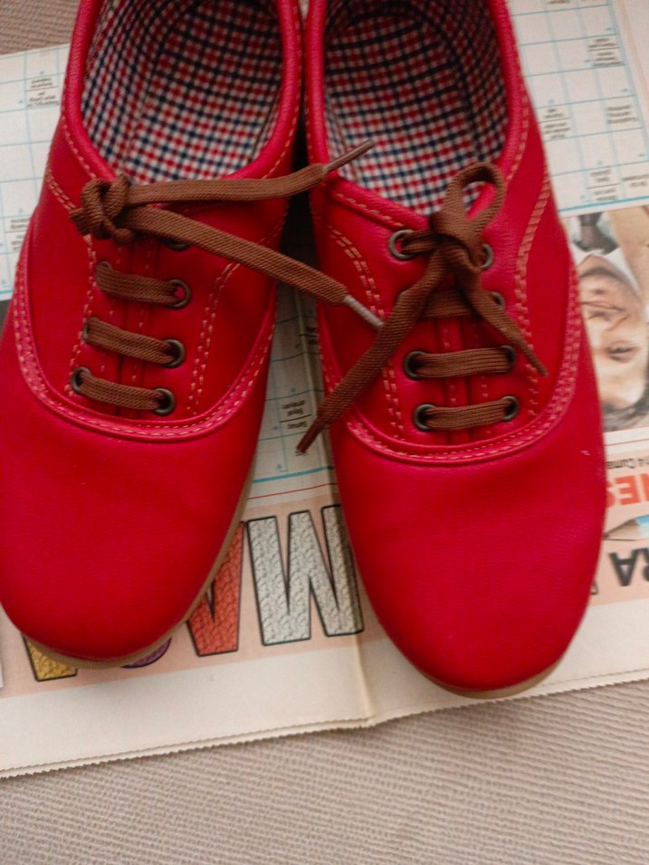 Kırmızı bayan babet - Görsel 2