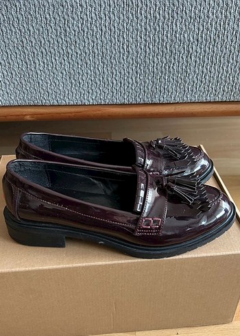 Rugan Püsküllü Loafer