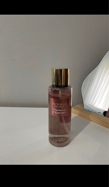 victoria?s secret vücut spreyi
