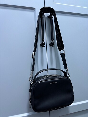 Orijinal Calvin Klein siyah çanta