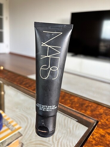 Orijinal NARS VELVET MATTE FONDOTEN medium 1