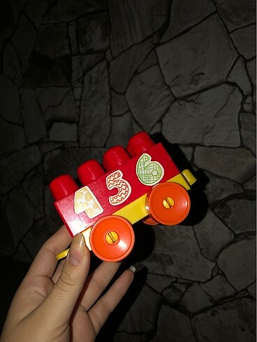  Beden Lego Arabası