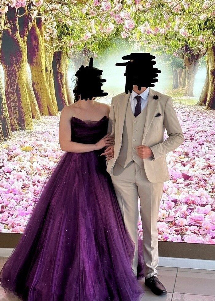 Mürdüm simli tütü nişan elbisesi - Görsel 3