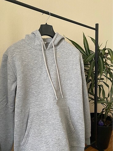 Basic Kapüşonlu Sweatshirt